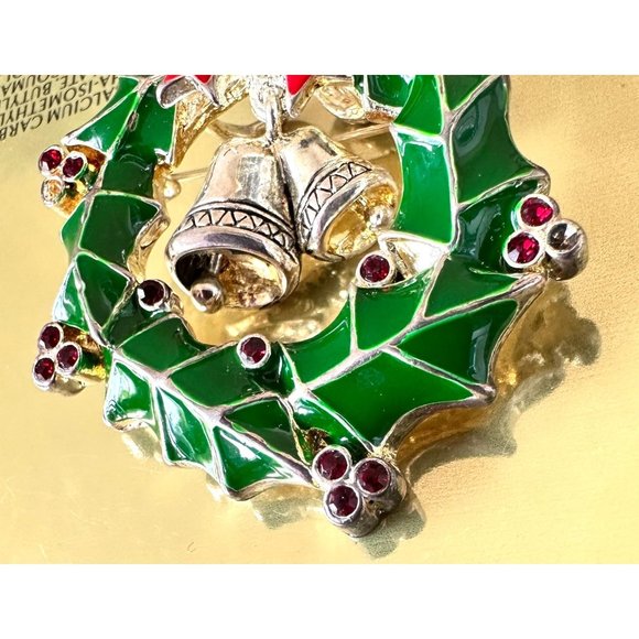 Vintage 90's Christmas Wreath Pendant Pin Jingle Bells Crystal Accents O… - Picture 10 of 12